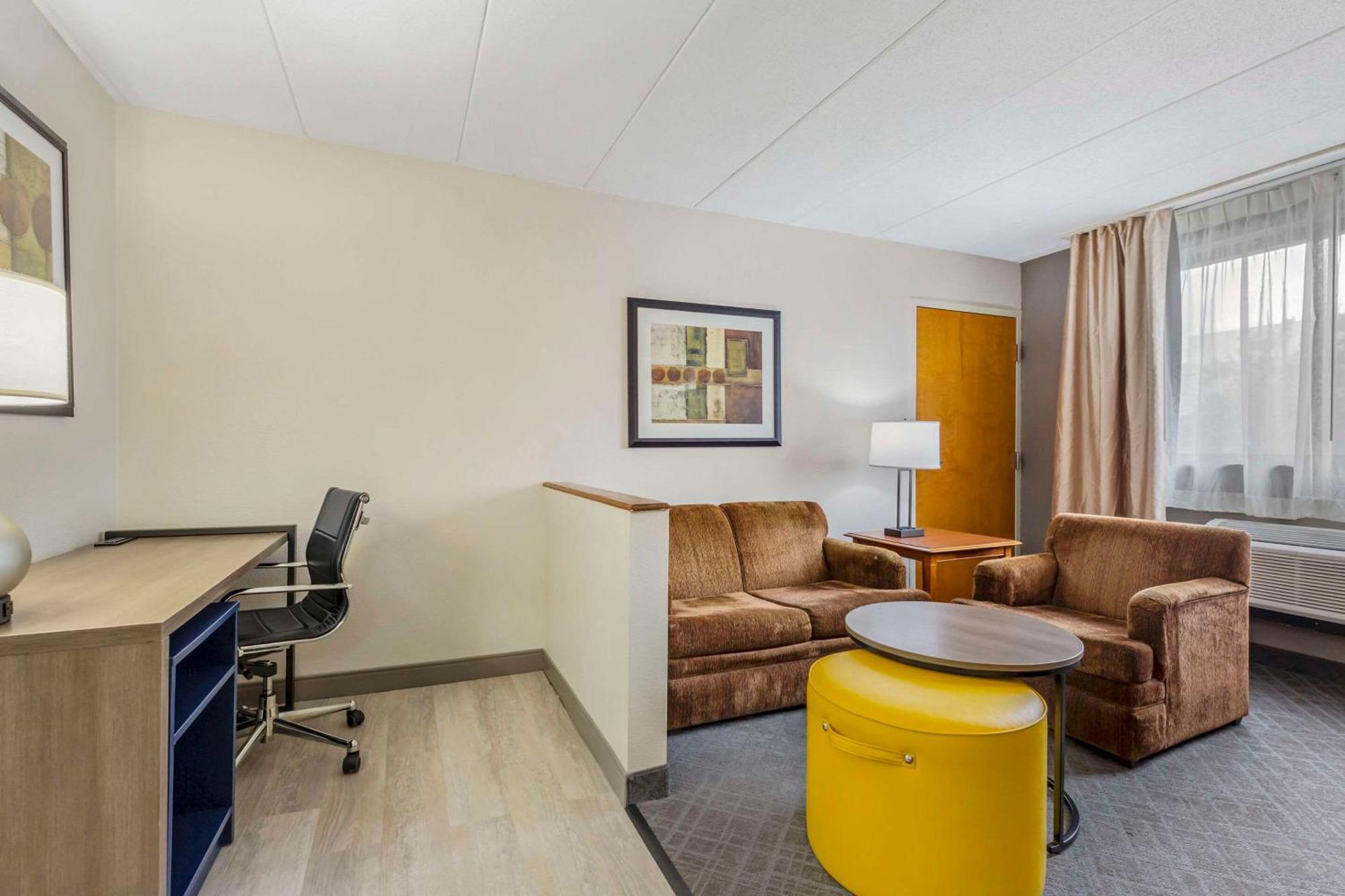 Comfort Inn Herndon-Reston Exteriér fotografie
