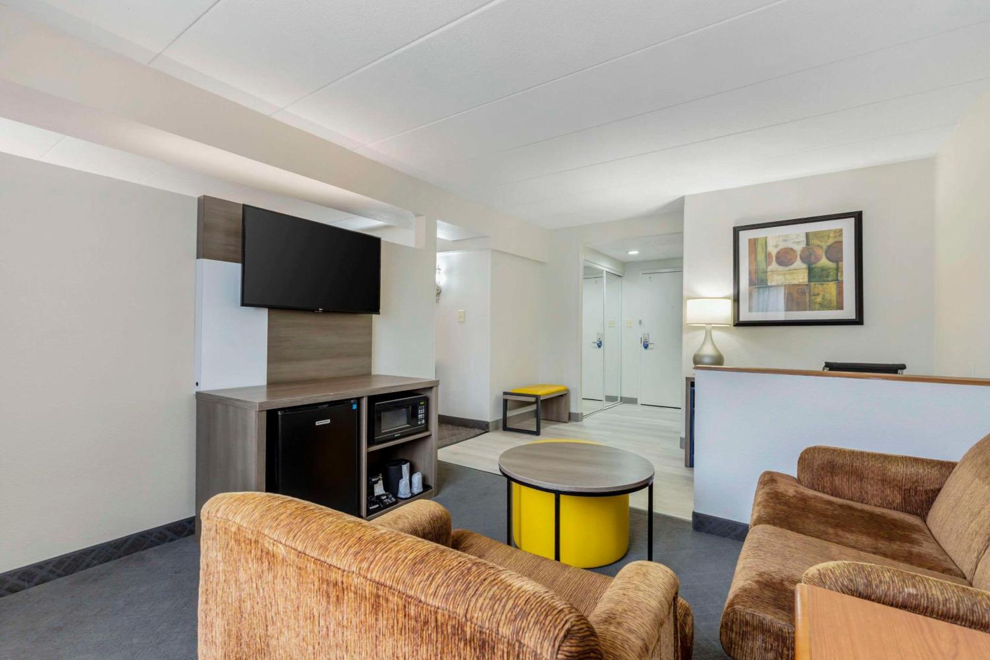 Comfort Inn Herndon-Reston Exteriér fotografie